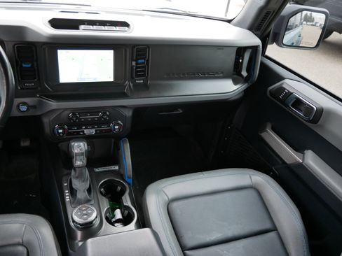 Used 2023 Ford Bronco Black Diamond AWD/4WD image 11