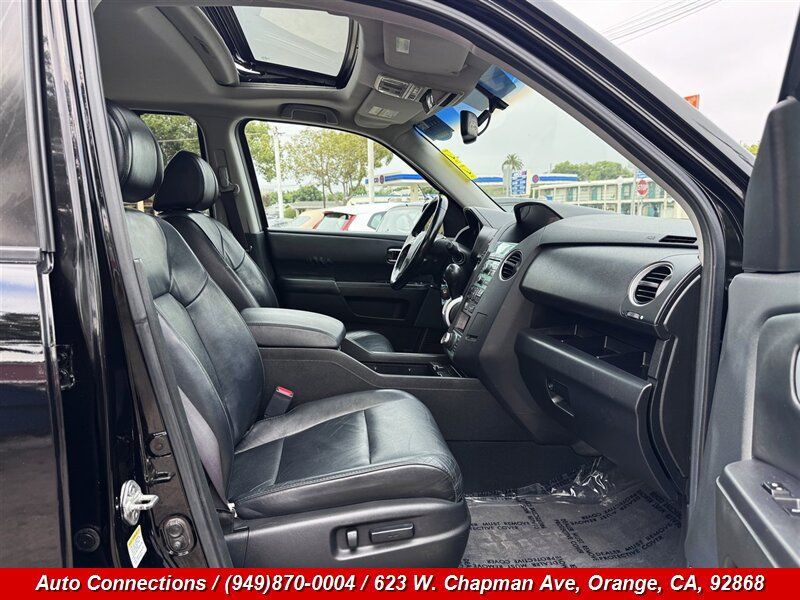 Used 2010 Honda Pilot Touring image 7