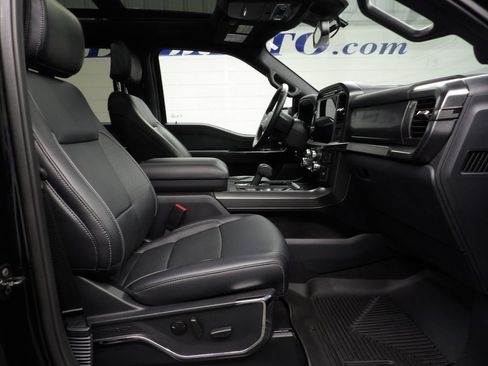 Used 2024 Ford F150 Lariat AWD/4WD image 32