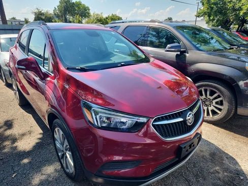 Used 2018 Buick Encore Preferred image 3