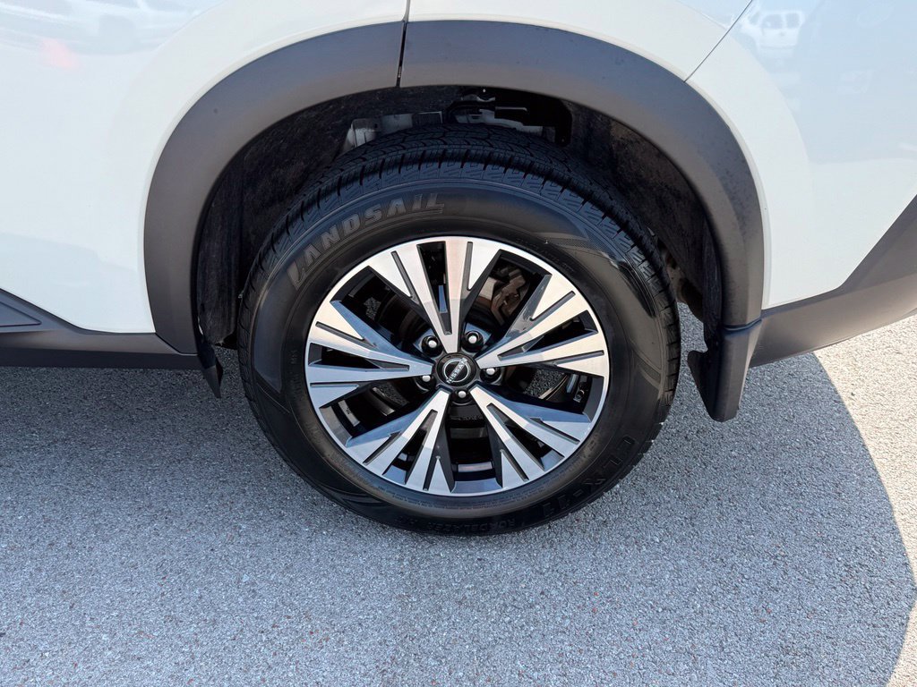 Used 2023 Nissan Rogue SV FWD image 37