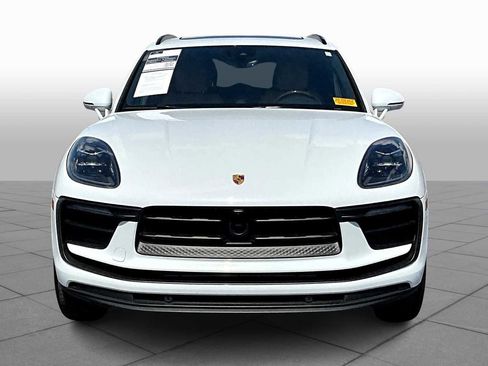 Used 2025 Porsche Macan image 5