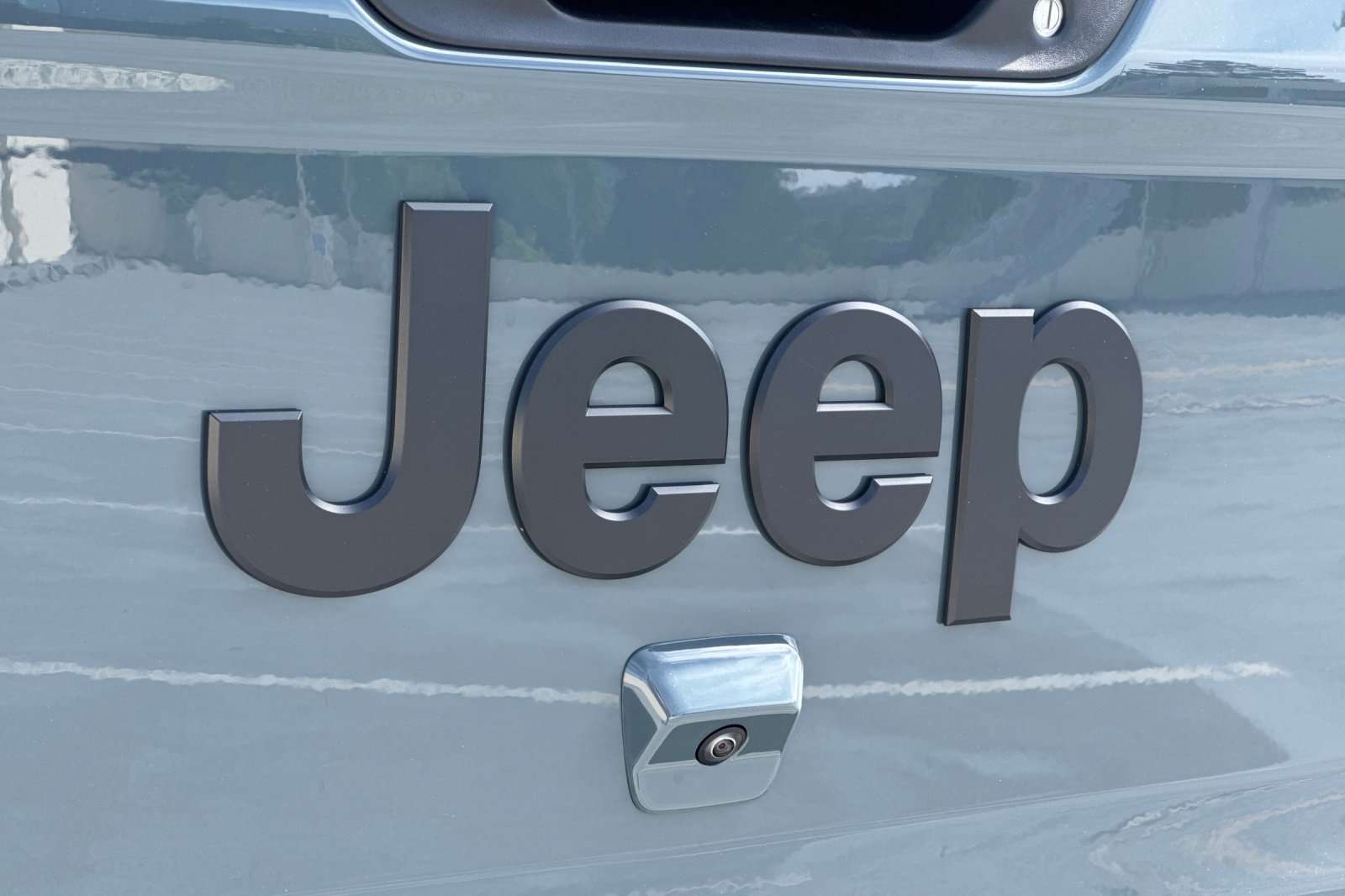 New 2026 Jeep Gladiator Sport AWD/4WD image 21