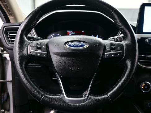 Used 2020 Ford Escape SEL image 24