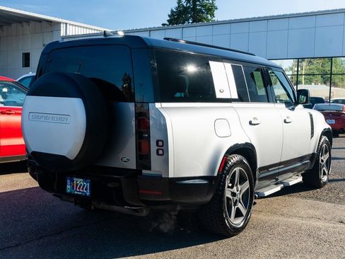 Used 2023 Land Rover Defender 130 X-Dynamic SE AWD/4WD image 6
