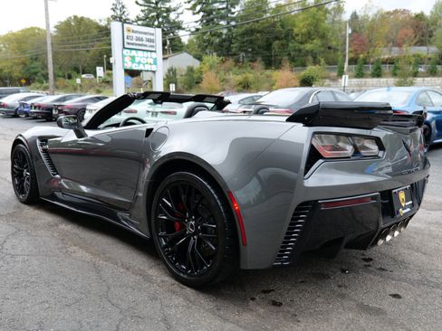 Used 2015 Chevrolet Corvette Z06 w/ 2LZ Preferred Equipment Group image 84