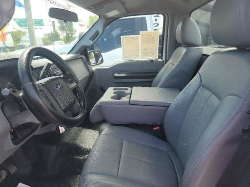 Used 2015 Ford F250 XL RWD image 9