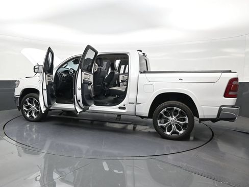 Used 2024 RAM 1500 Limited AWD/4WD image 32