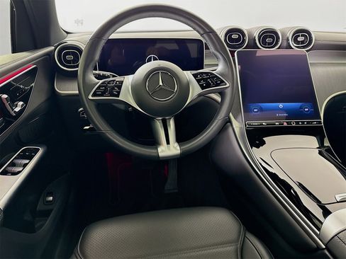 Certified 2024 Mercedes-Benz GLC 300 4MATIC image 23