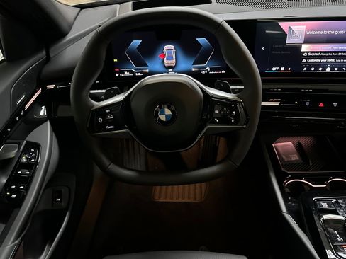 Used 2026 BMW 530i w/ Premium Package RWD image 26