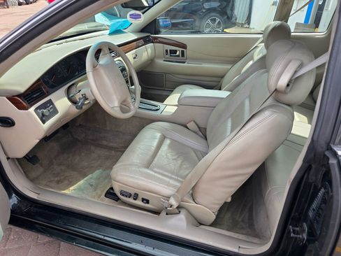 Used 2000 Cadillac Eldorado ESC w/ Comfort/Convenience Pkg FWD image 9