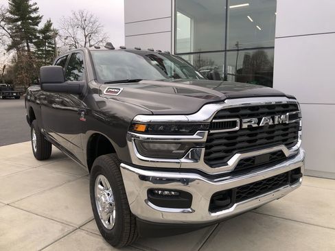 New 2026 RAM 2500 Tradesman w/ Chrome Appearance Group image 7