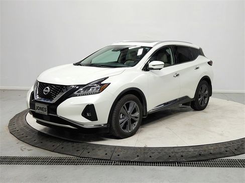 Used 2023 Nissan Murano Platinum w/ Cargo Package image 3