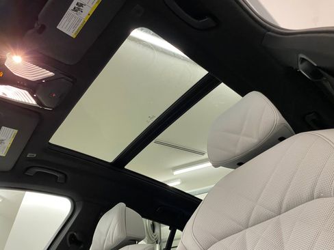 New 2026 BMW X5 xDrive40i w/ M Sport Package image 14