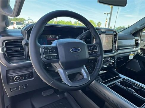 New 2025 Ford F350 Lariat image 27