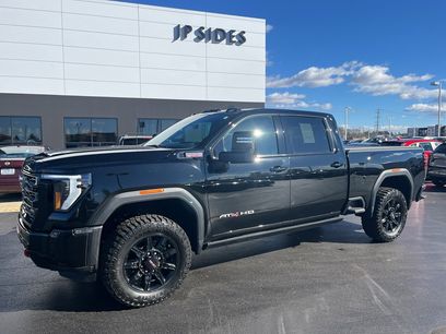 Used 2025 GMC Sierra 2500 AT4 w/ AT4 Premium Plus Package