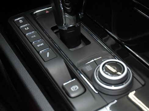Used 2017 Maserati Quattroporte GTS GranSport RWD image 35