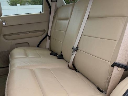Used 2008 Ford Escape Limited FWD image 11