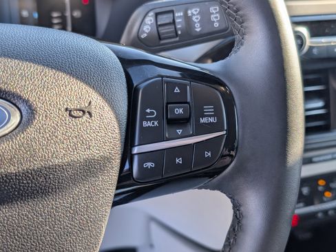 Used 2023 Ford Escape Active image 17