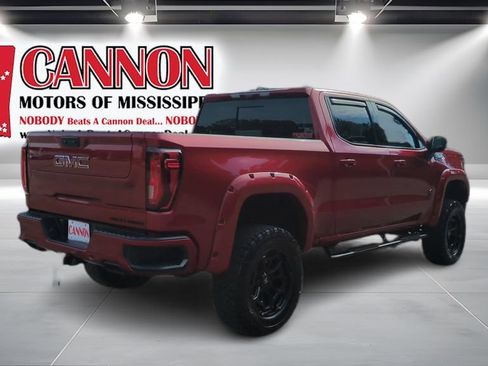 Used 2025 GMC Sierra 1500 AT4 w/ AT4 Premium Package AWD/4WD image 5