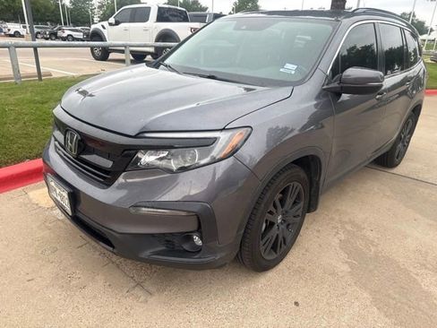 Used 2021 Honda Pilot Special Edition image 2