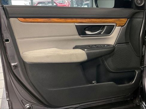 Used 2019 Honda CR-V EX image 9
