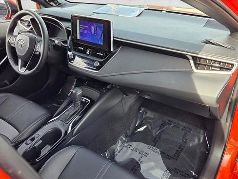 Certified 2025 Toyota Corolla XSE image 21