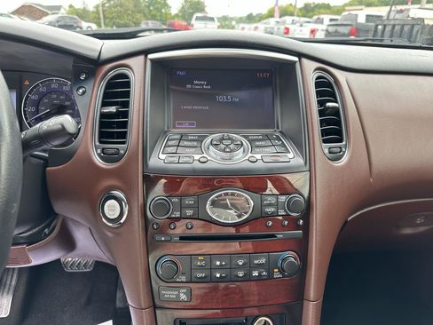 Used 2016 INFINITI QX50 AWD w/ Premium Plus Package image 15