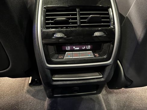 Used 2019 BMW X5 xDrive40i w/ Convenience Package AWD/4WD image 33