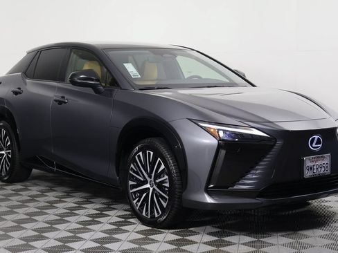 Certified 2024 Lexus RZ 300e Premium w/ Technology Package FWD image 3