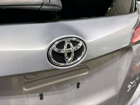 Used 2016 Toyota RAV4 XLE image 31