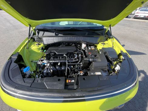 Used 2025 Hyundai Kona SEL image 32