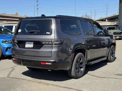 New 2026 Jeep Grand Wagoneer 4WD image 2