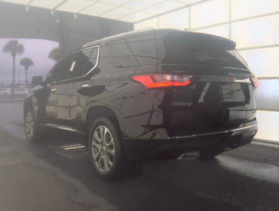Used 2021 Chevrolet Traverse Premier w/ LPO, Floor Liner Package FWD image 3