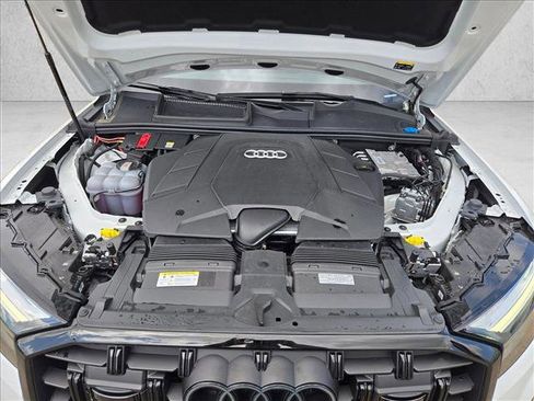 Used 2025 Audi Q7 3.0T Premium Plus w/ Premium Plus Package AWD/4WD image 23