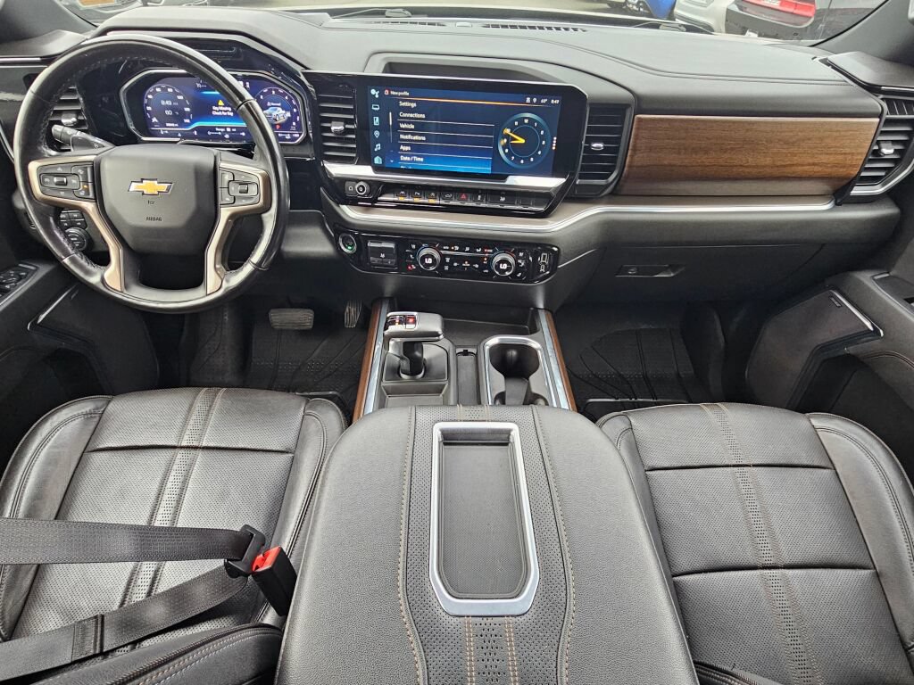 Certified 2022 Chevrolet Silverado 1500 High Country AWD/4WD image 9