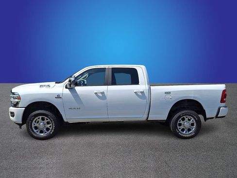 Used 2024 RAM 2500 Laramie AWD/4WD image 7