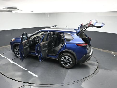 Used 2023 Nissan Rogue SV w/ SV Premium B Package FWD image 28