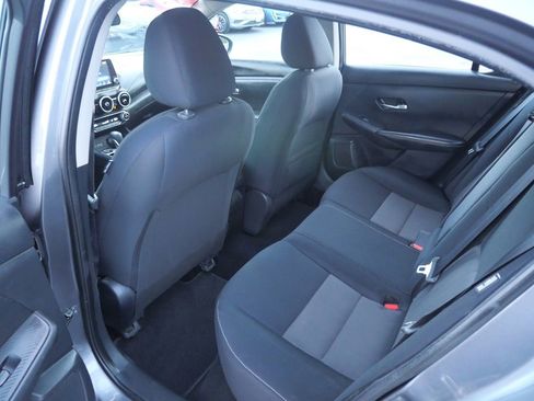 Used 2021 Nissan Sentra SV image 19