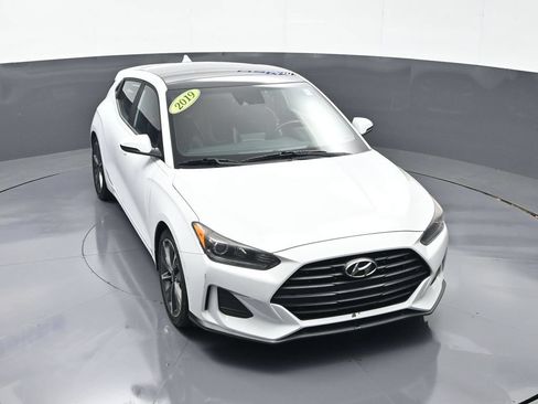 Used 2019 Hyundai Veloster 2.0 Premium FWD image 48