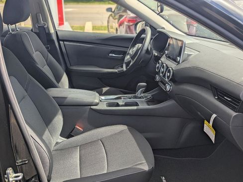 Used 2025 Nissan Sentra SV w/ Trunk Package FWD image 31