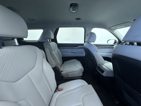 Used 2024 Hyundai Palisade SEL image 34