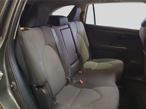 Used 2023 Toyota Highlander L image 14