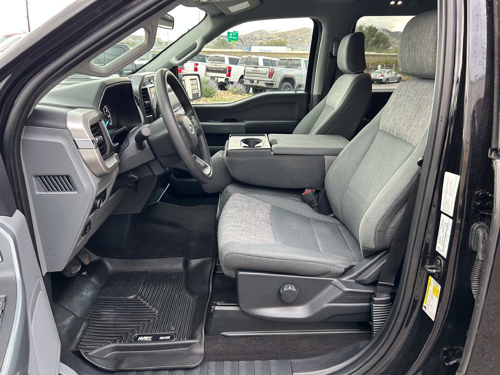 Used 2022 Ford F150 XLT w/ XTR Package AWD/4WD image 8