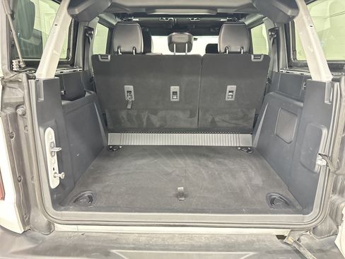 Used 2025 Ford Bronco Outer Banks AWD/4WD image 32