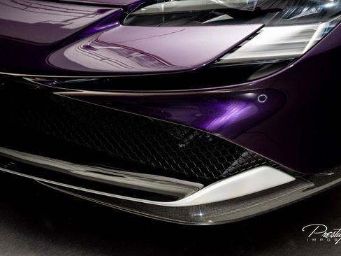 Used 2025 Ferrari SF90 Spider image 14