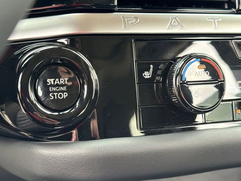 New 2026 Nissan Pathfinder SV w/ SV Premium Package FWD image 11