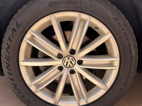 Used 2009 Volkswagen Tiguan S FWD image 27