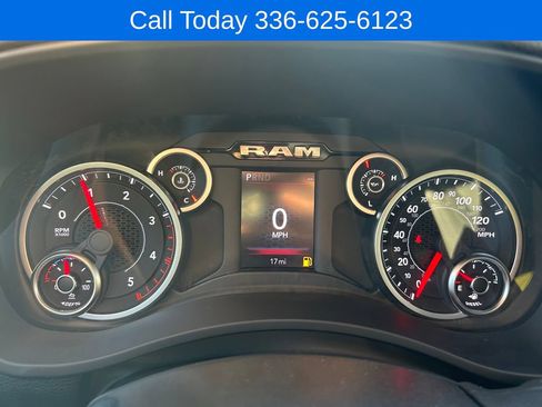 New 2026 RAM 2500 Big Horn AWD/4WD image 19