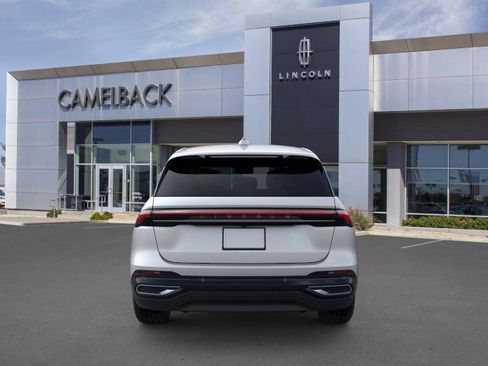 New 2026 Lincoln Nautilus Premier AWD/4WD image 5